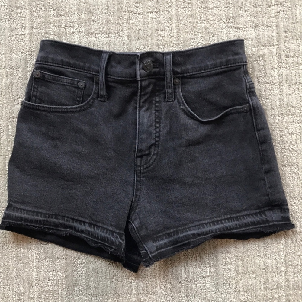 Madewell black denim shorts. Size 23